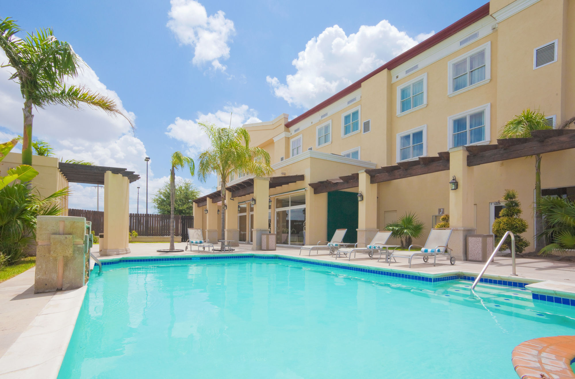 Holiday Inn Reynosa Industrial Poniente By Ihg Zewnętrze zdjęcie